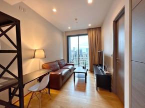1BR Luxury Condo 50m to Thonglor BTS station